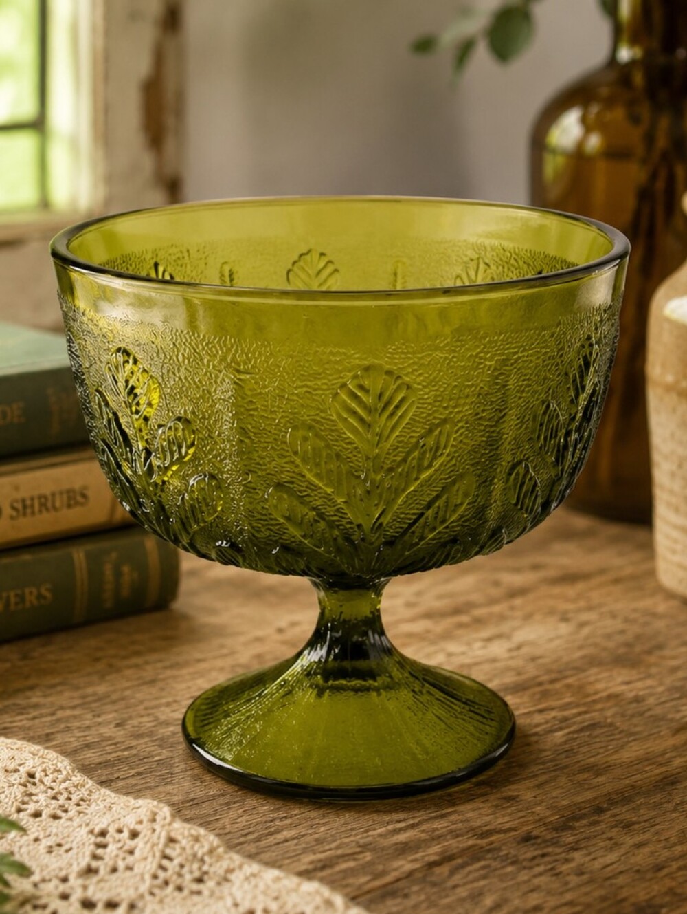 Vintage FTD Avocado Green Oak Leaf Glass Compote Bowl Pedestal Candy Dish 1978